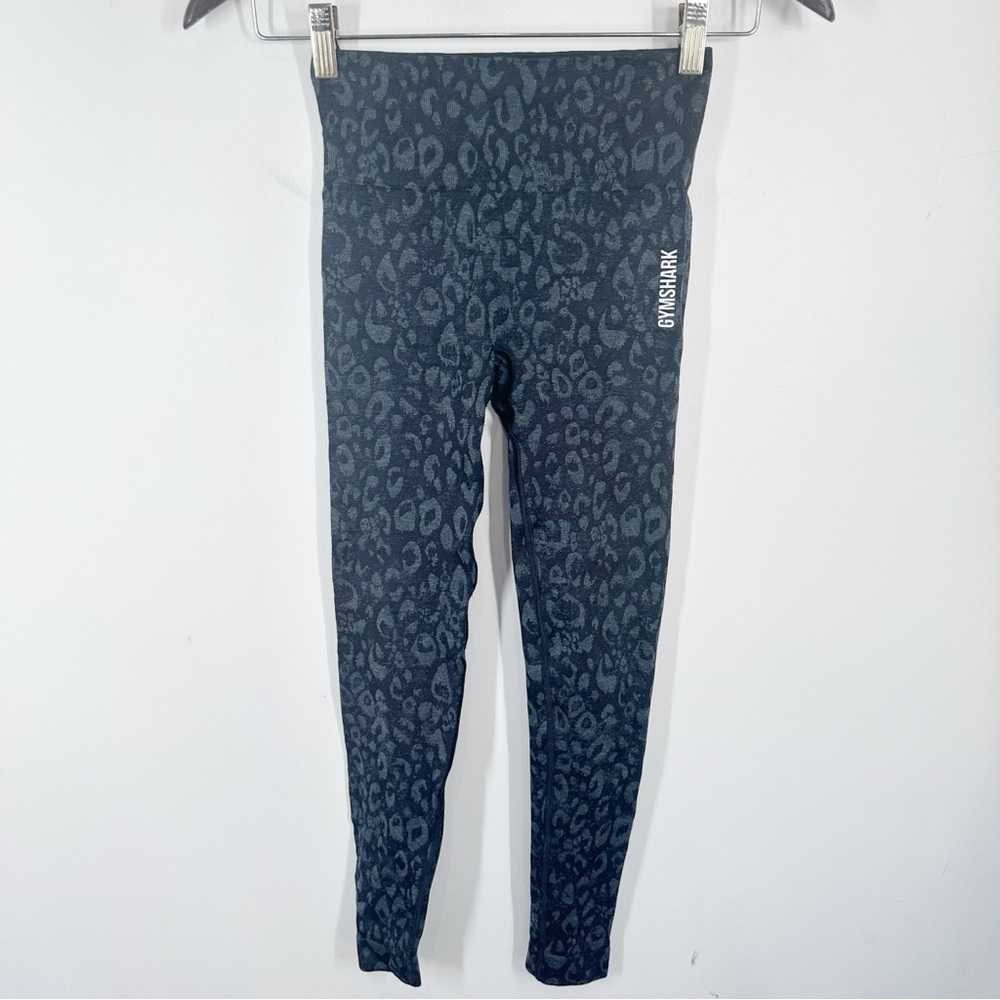 Gymshark Adapt Animal Print Seamless Leggings Size XS Booty Scrunch Grey